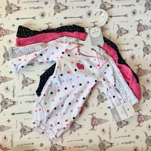 🧁 NWT Carters 4 Pack Bundle